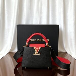 Louis Vuitton Capucines Mini Black Taurillon Leather